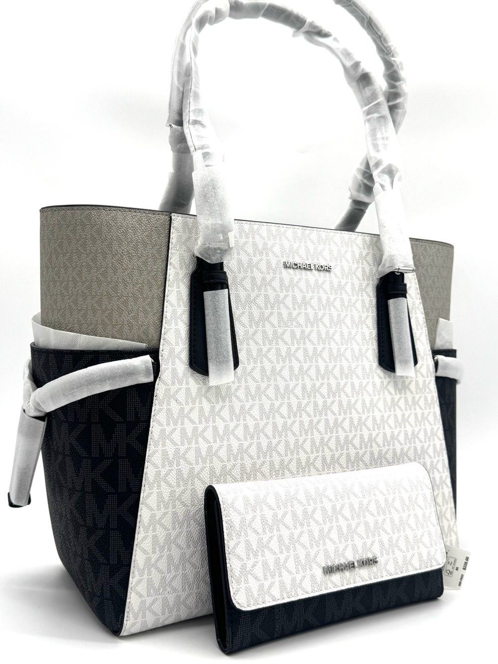 Michael Kors Voyager Large Color - Block Logo Tote Bag w Matching Trifold Wallet